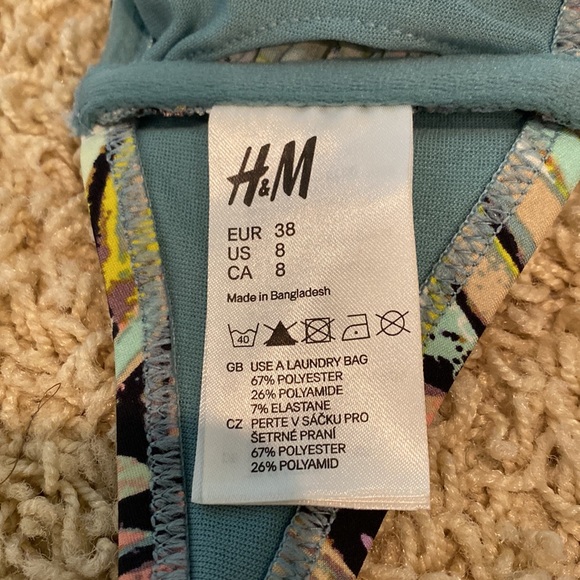 H&M Swim Hm Bikini Top Blue With Floral Pattern Size 8 Poshmark